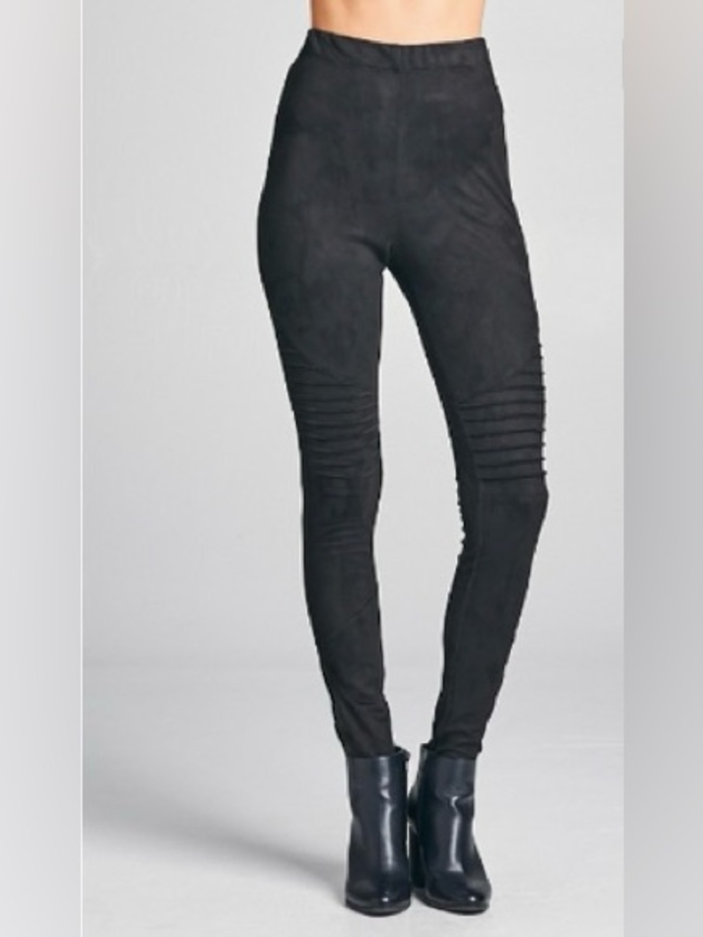 Tea N Rose || Faux Suede Moto Leggings in Black - SZ Medium